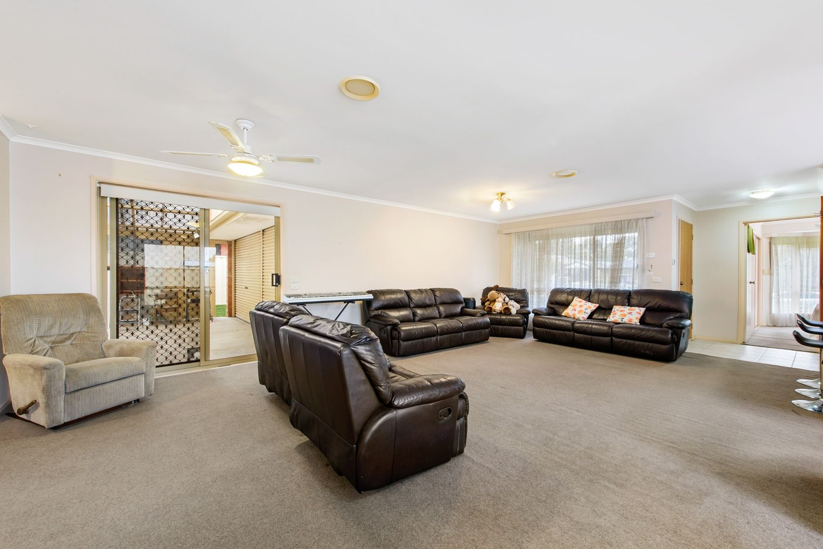 11 Flint Crescent, Delahey VIC 3037, Image 1