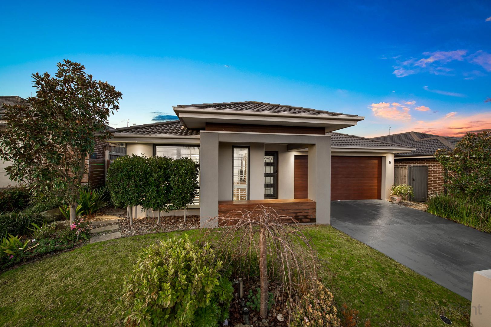 6 Majestic Drive, Officer Property History & Address Research Domain