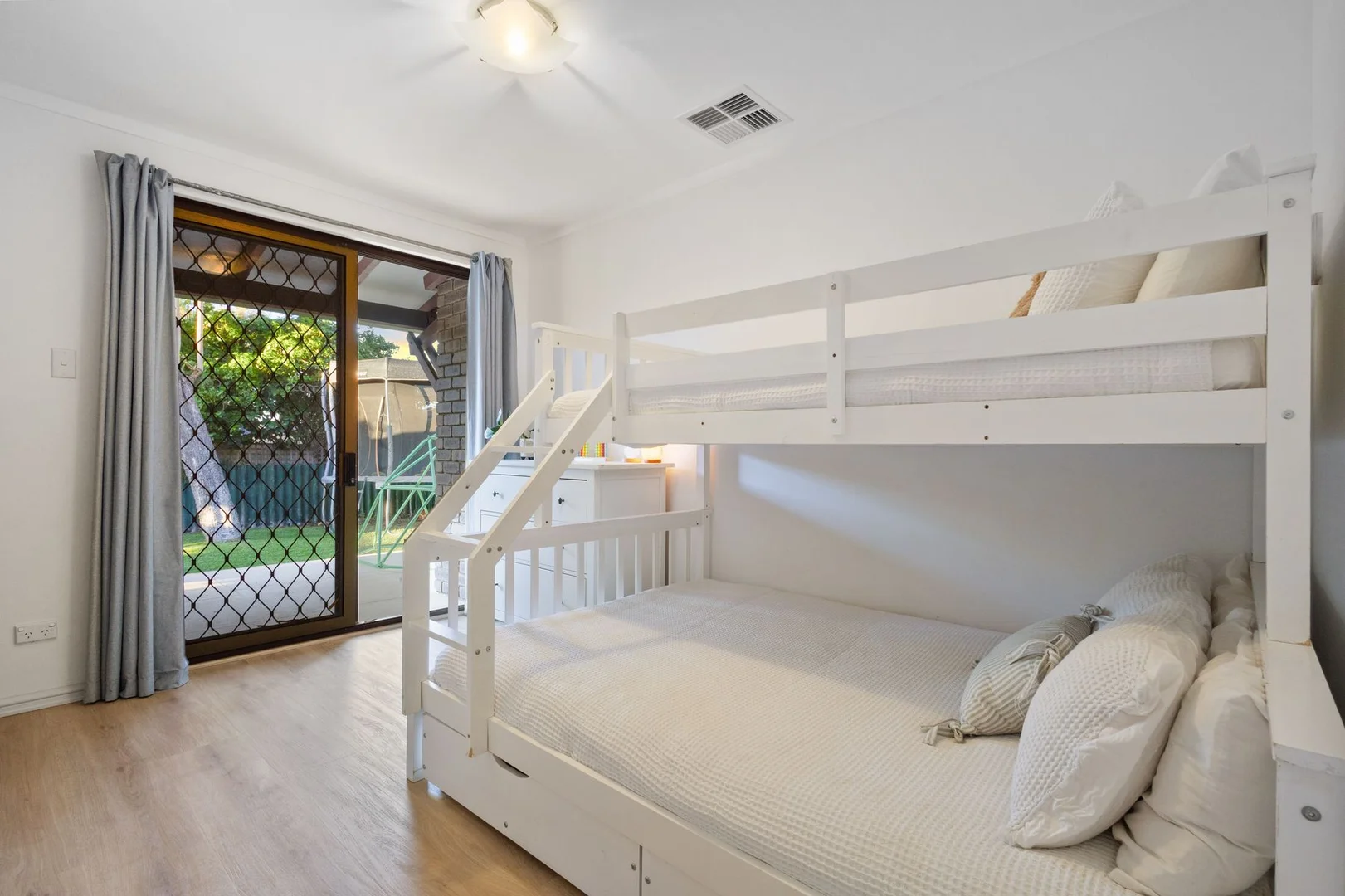 Additional image 21 of 15 High Road, Wanneroo WA 6065