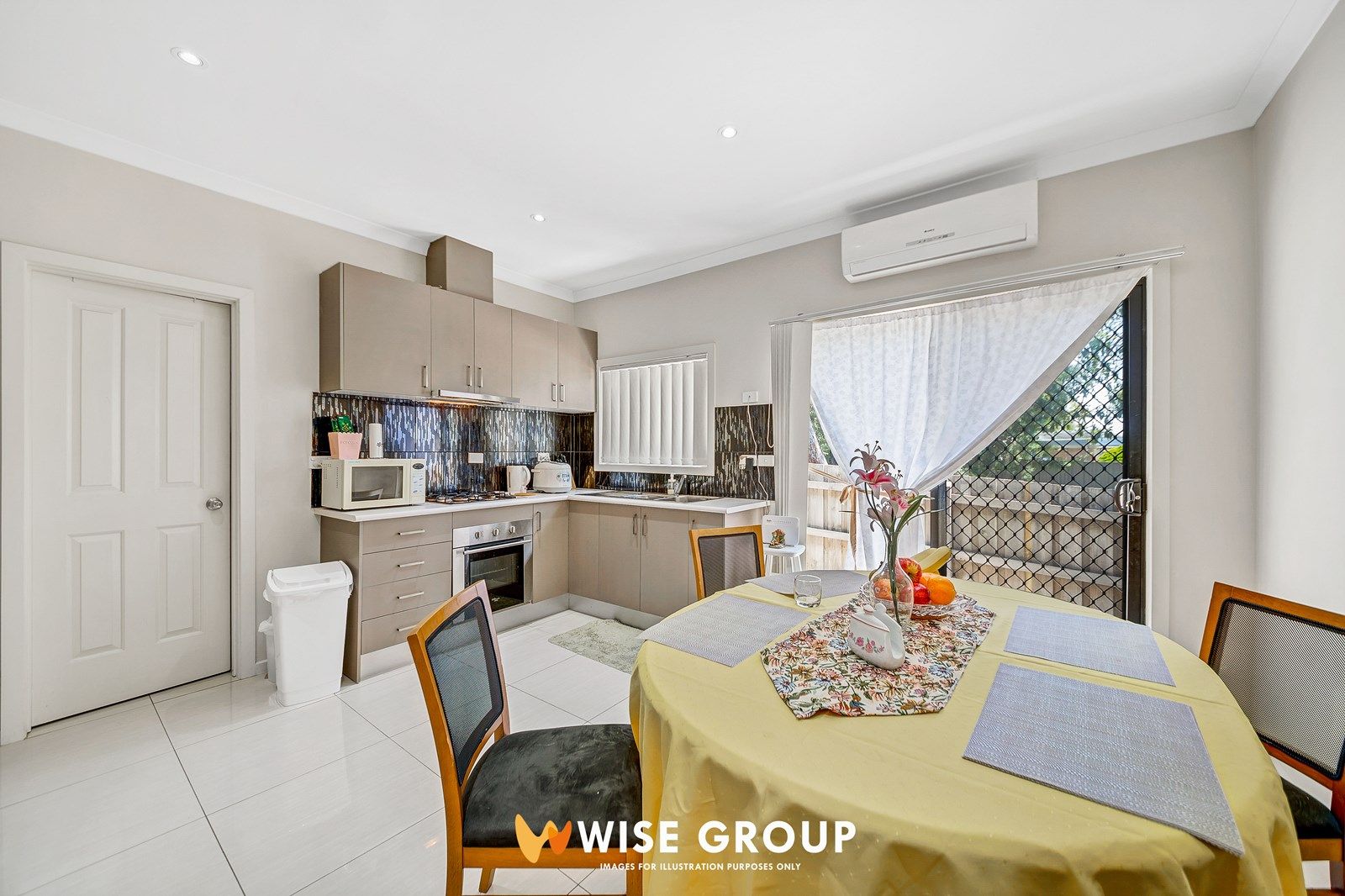 1/17-19 Hampton Drive, Hampton Park VIC 3976, Image 2