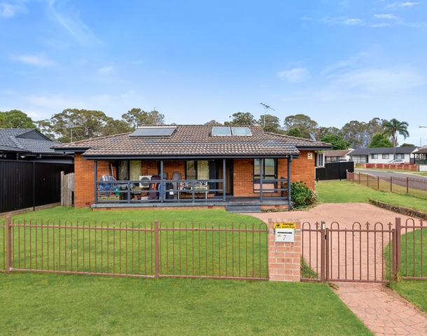 7 Boonoke Place, Airds NSW 2560