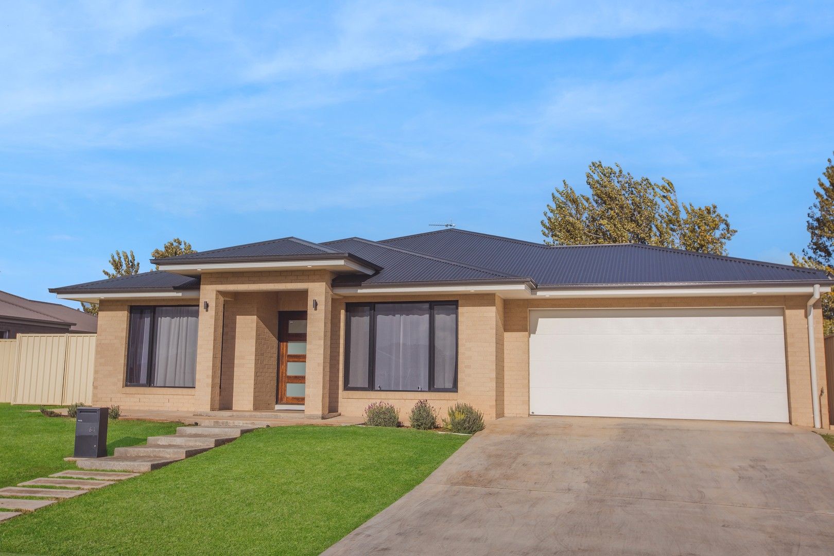 4 bedrooms House in 64 Zirilli Avenue GRIFFITH NSW, 2680