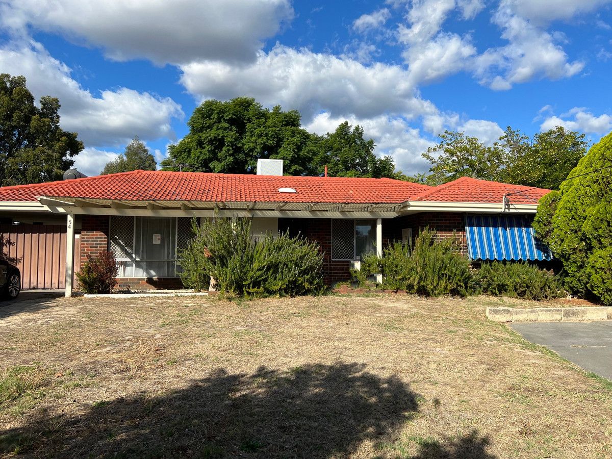4 bedrooms House in 54 Schruth Street KELMSCOTT WA, 6111