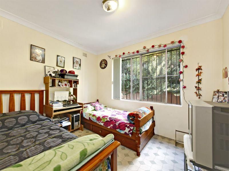 2/1 Hampden Road, LAKEMBA NSW 2195, Image 2