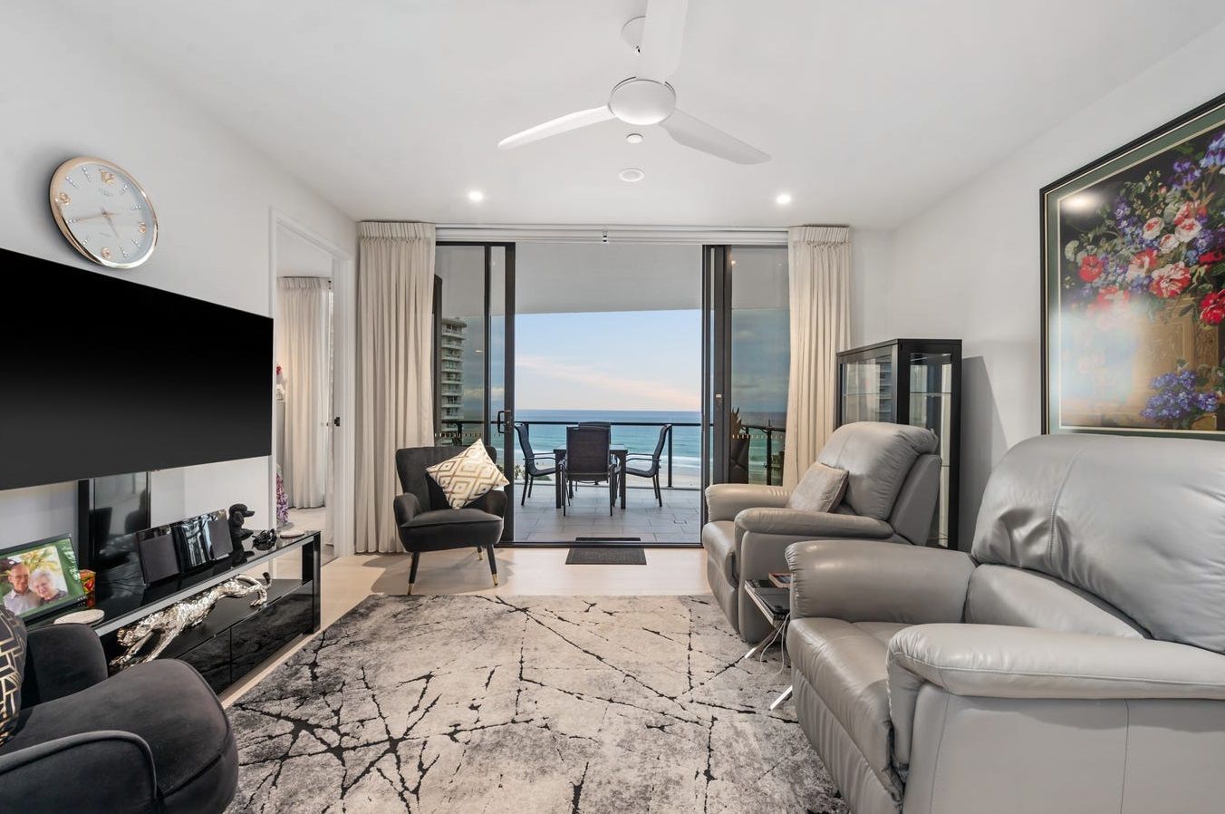 1902/1328 Gold Coast Highway, Palm Beach QLD 4221, Image 2