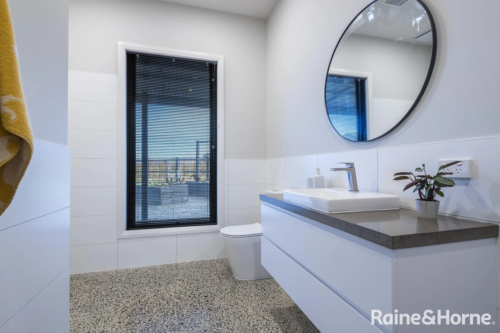 Additional image 17 of 7 Misty View Court, Gisborne VIC 3437