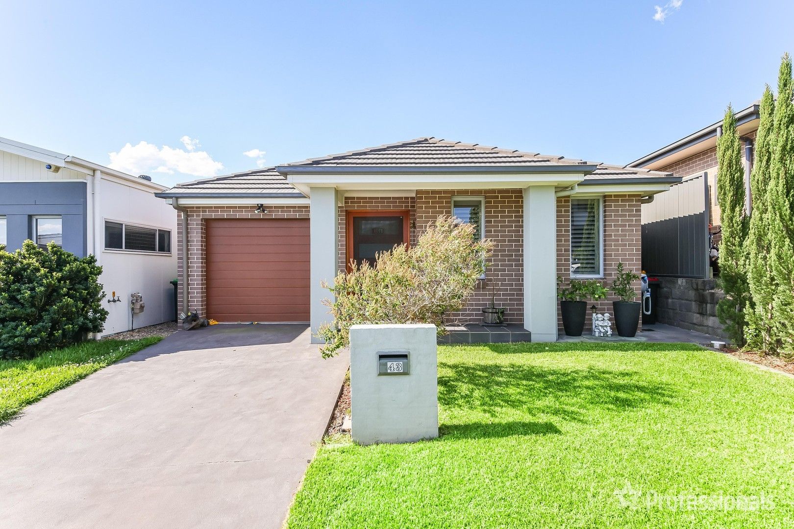 3 bedrooms House in 43 Fogarty St GREGORY HILLS NSW, 2557