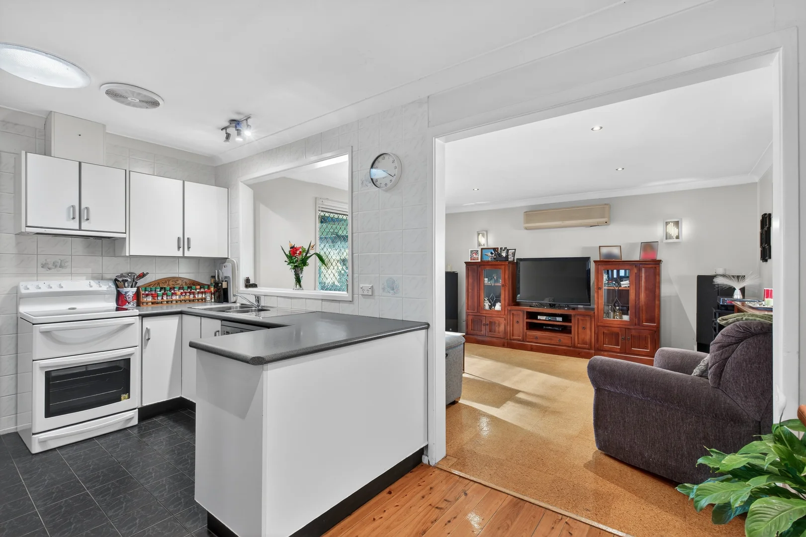 Additional image 7 of 11 Cannon Street, Prospect NSW 2148