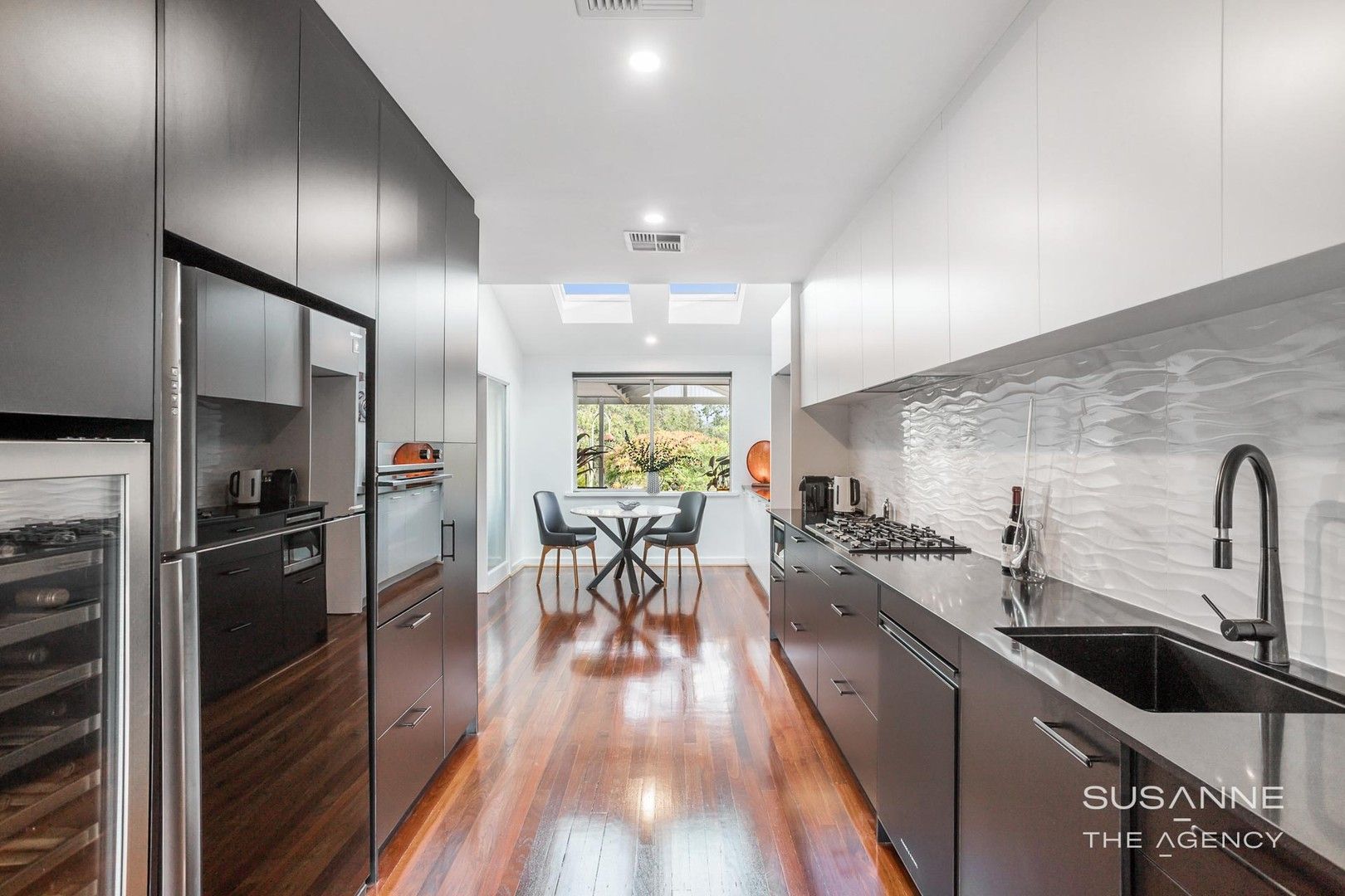 15 Over Avenue, Lesmurdie WA 6076, Image 0