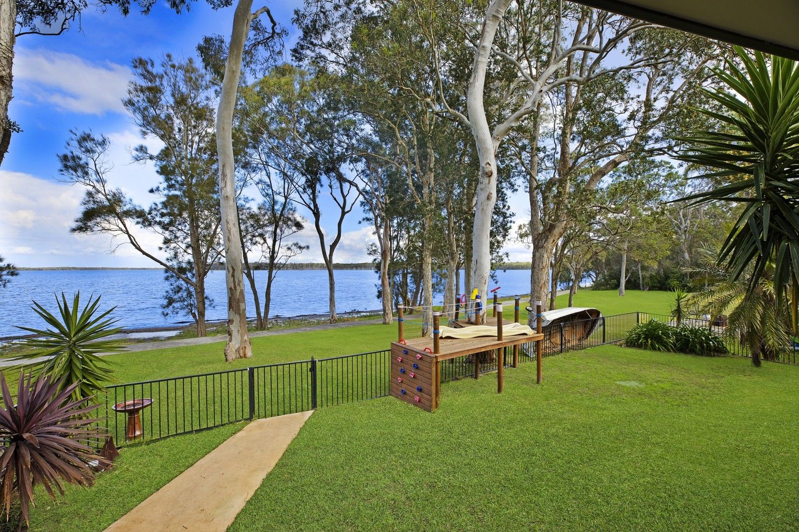 20 Kamilaroo Avenue, Lake Munmorah NSW 2259, Image 0