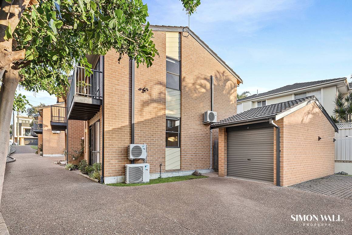 Picture of 4/54 Patrick Street, MEREWETHER NSW 2291