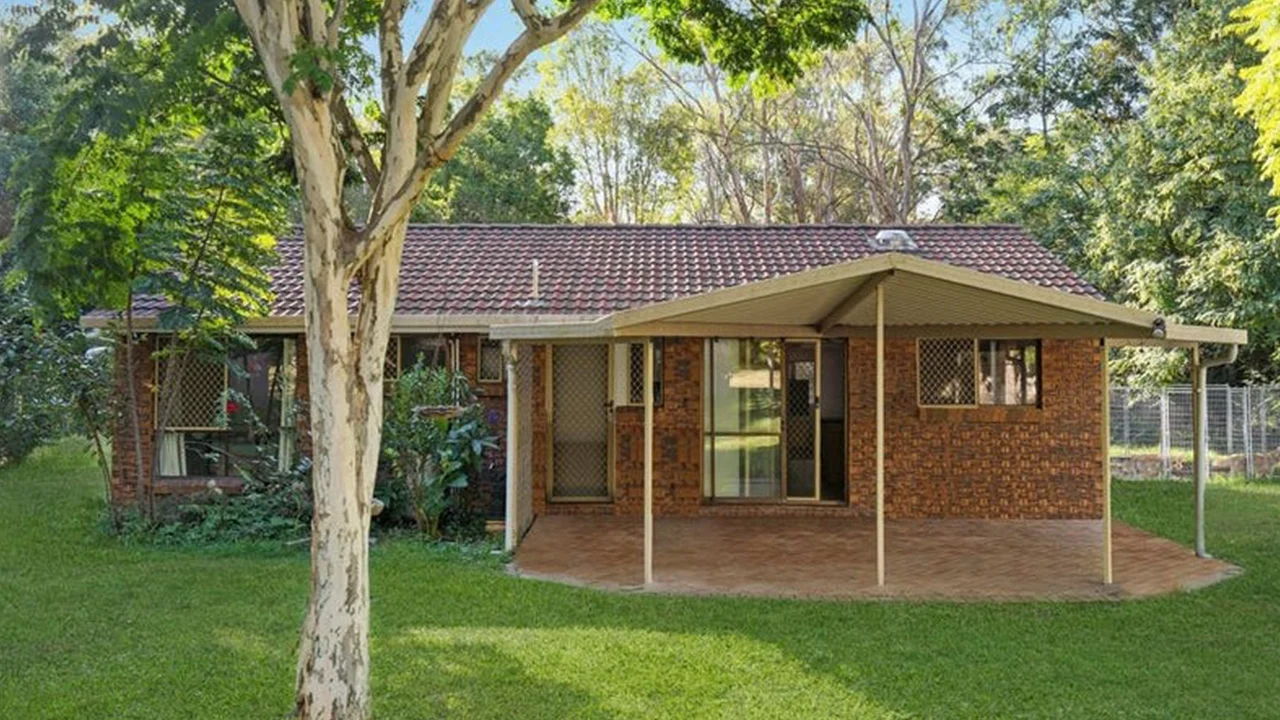 Additional image 16 of 53 Country Court, Park Ridge QLD 4125