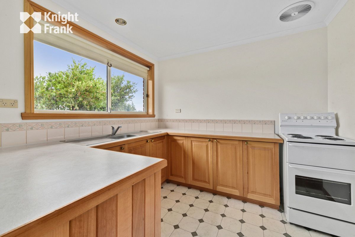 2 bedrooms Apartment / Unit / Flat in 2/2 Mountain View Court PROSPECT VALE TAS, 7250