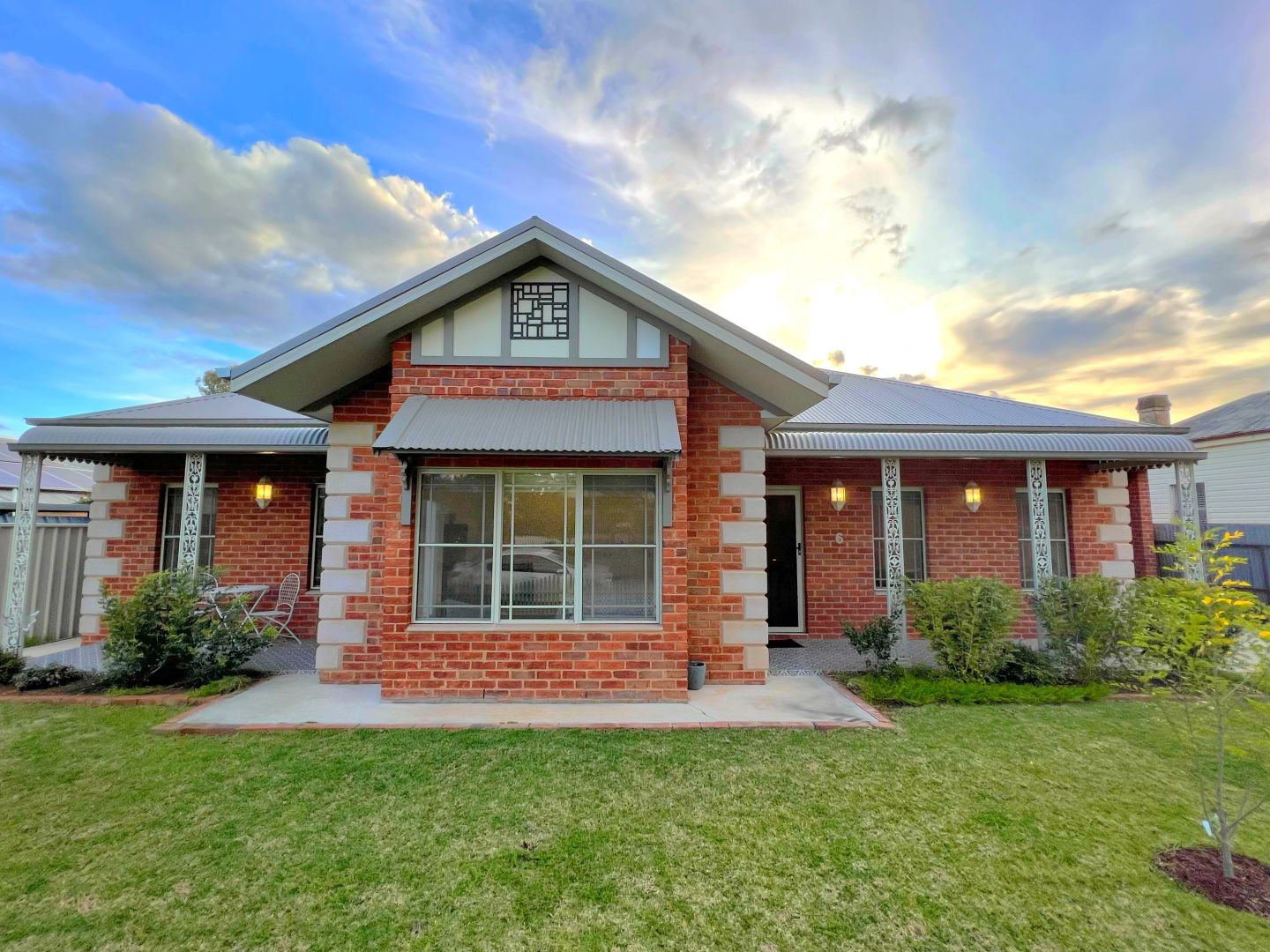 6 Bollinger Street, Parkes NSW 2870 Domain