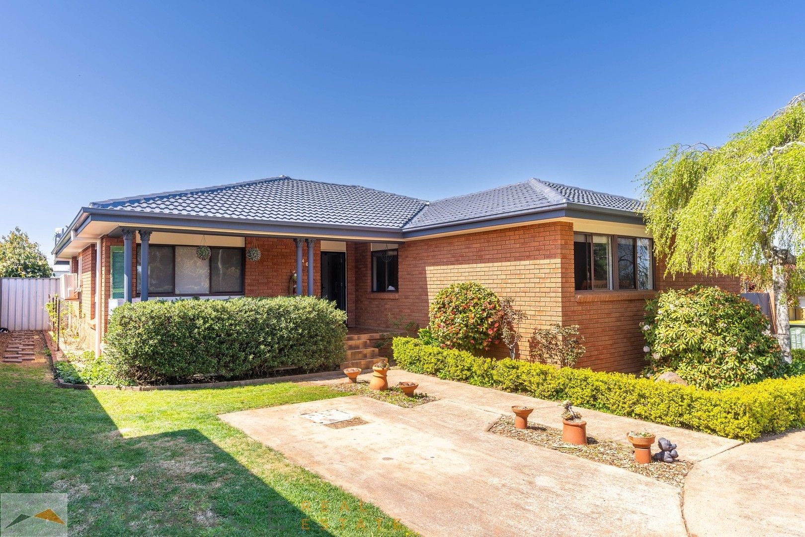 40 Carcoar Street, Spring Hill NSW 2800 Domain