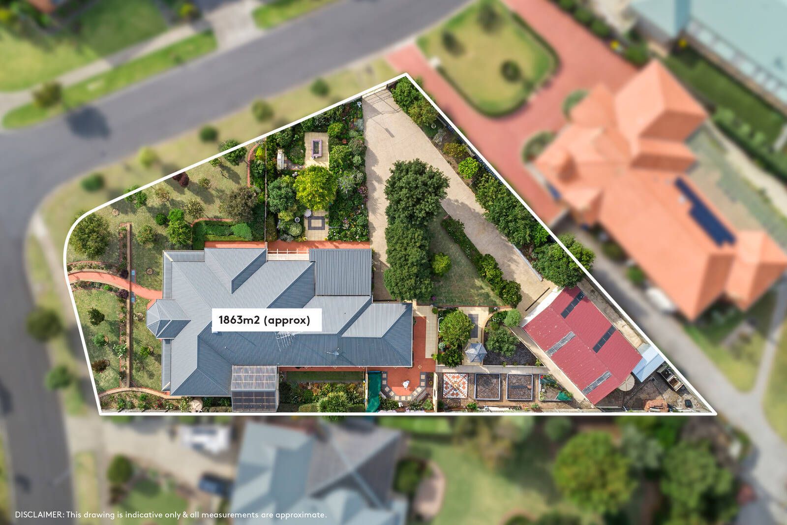 35 Balmoral Gardens, Leopold VIC 3224, Image 2