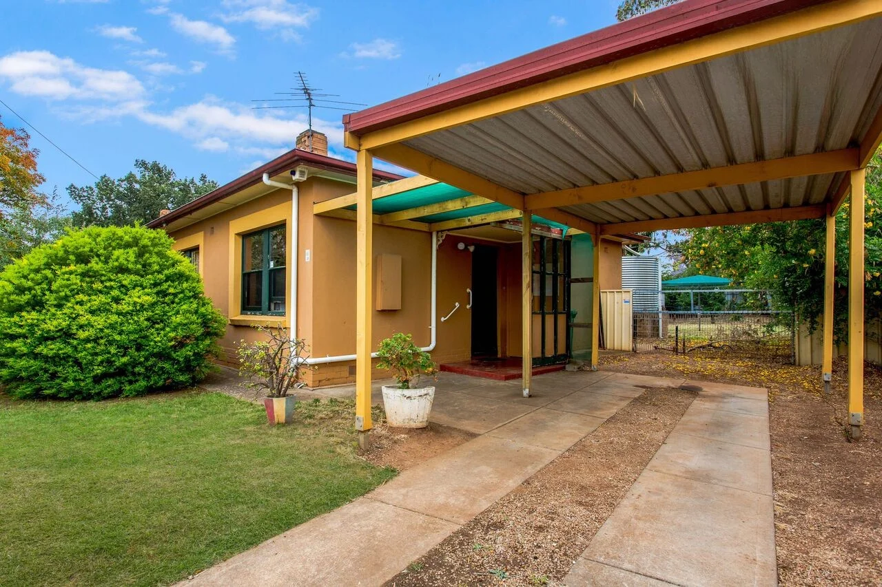 18 Dauntsey Road, Elizabeth North SA 5113