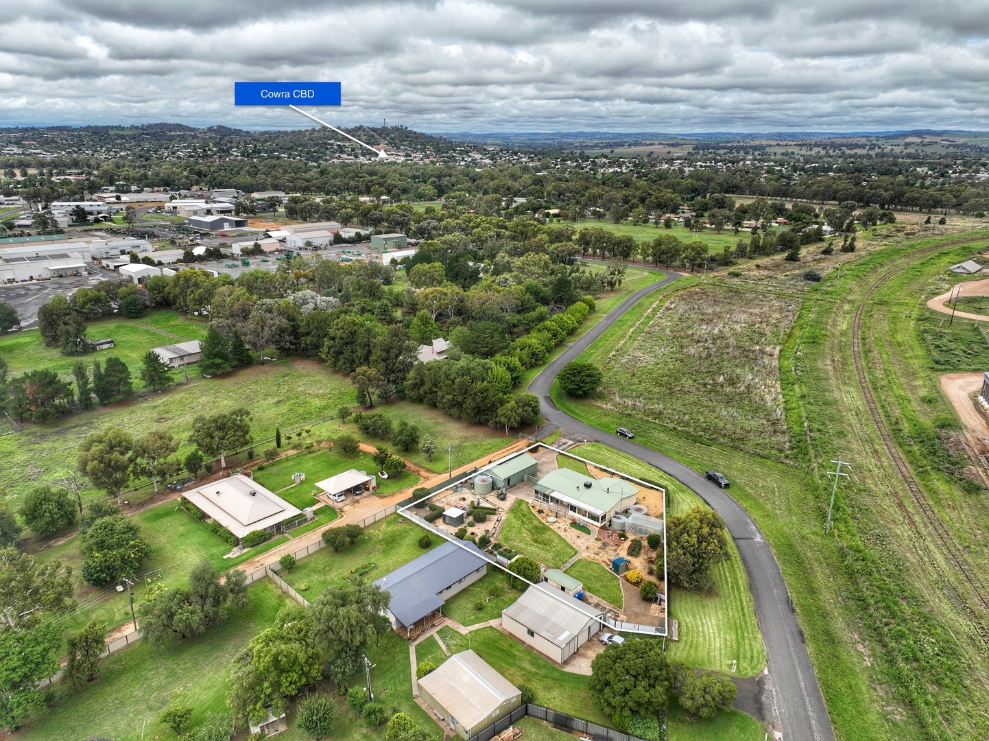 19 Fishburn Street, Cowra NSW 2794, Image 1