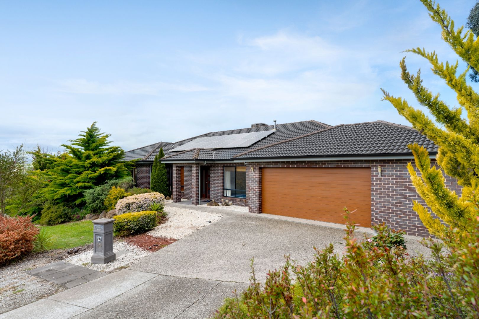 14 Kurung Court East, Gisborne VIC 3437, Image 1