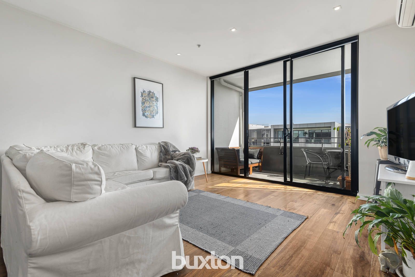 601/52 Nott Street, Port Melbourne VIC 3207, Image 1