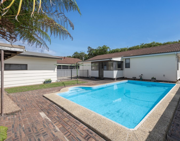 22 Awabakal Avenue, Blacksmiths NSW 2281