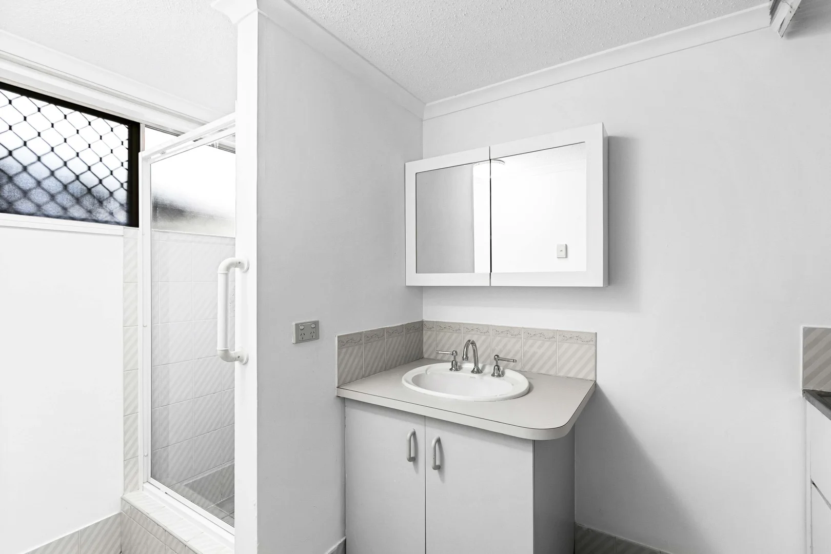 Additional image 6 of Unit 1/3 Beach Road, Pialba QLD 4655