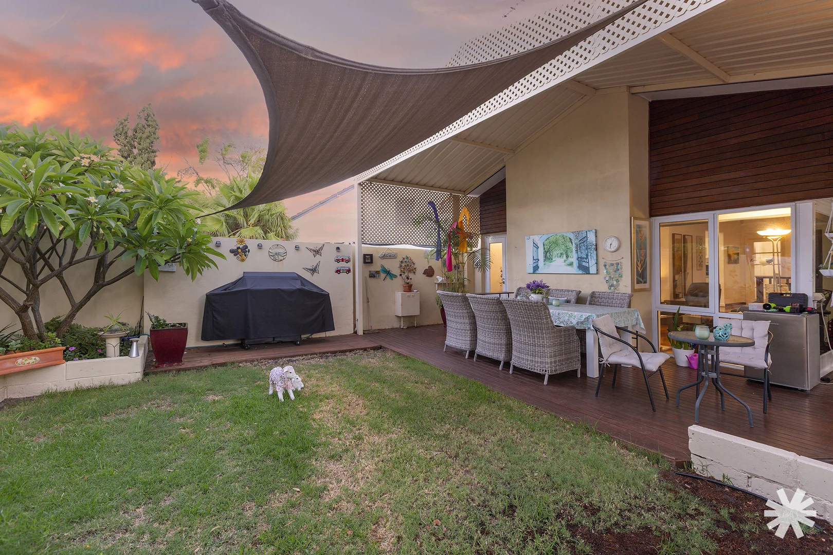 Additional image 20 of 1/23 South Terrace, Como WA 6152