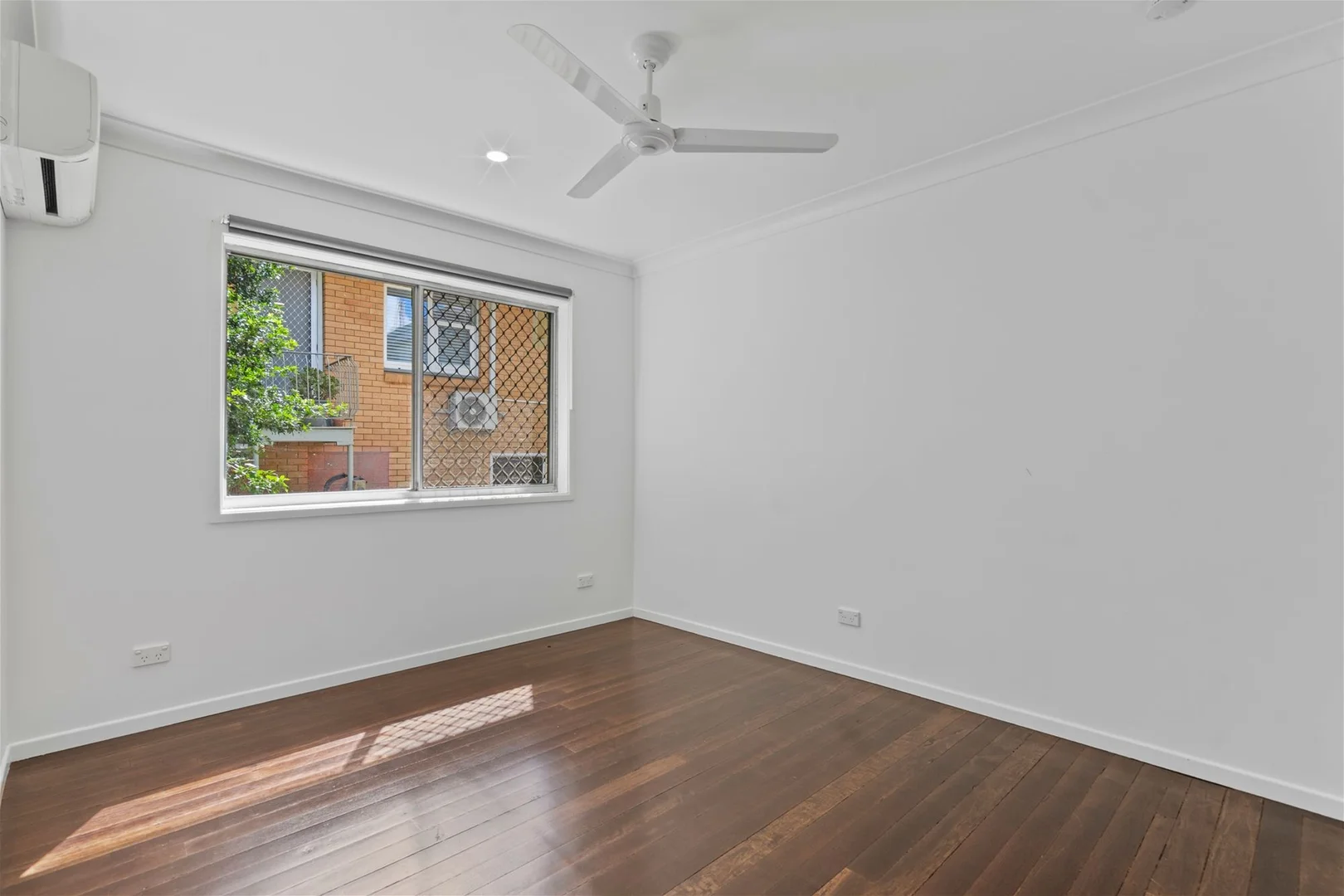 Additional image 5 of 2/17 Park Road, Yeronga QLD 4104