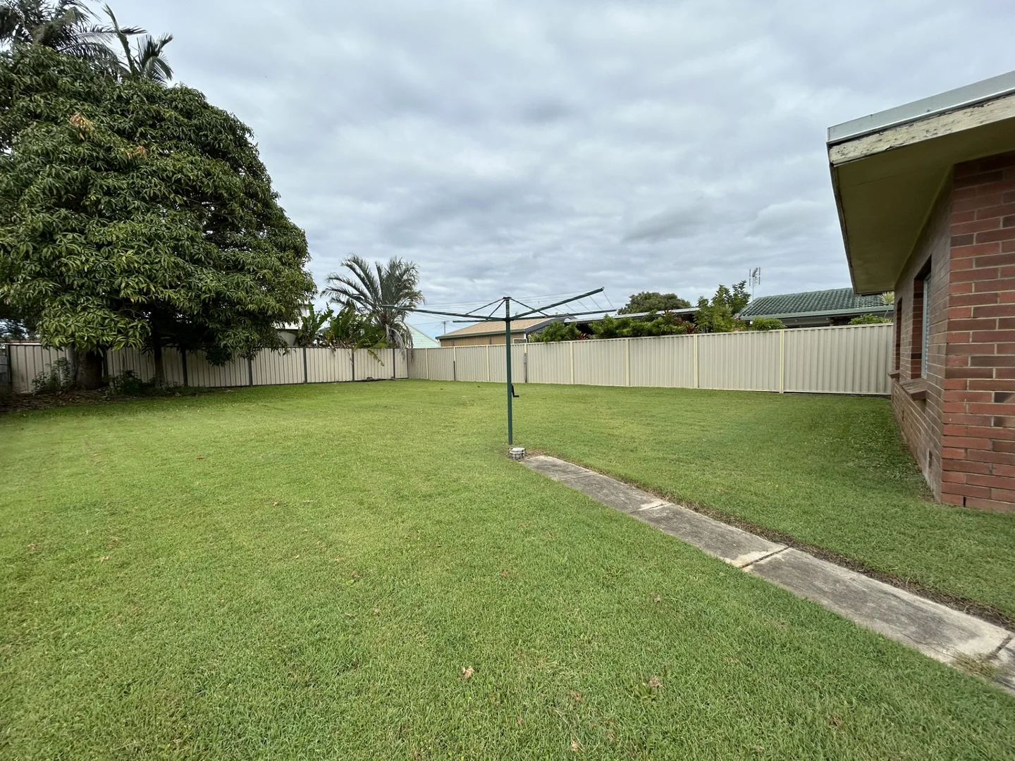 Additional image 3 of 8 Barnett Street, Golden Beach QLD 4551