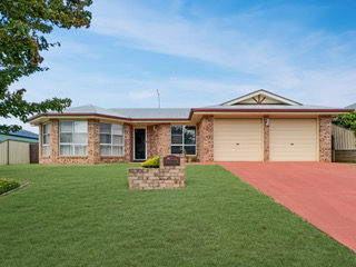 6 Samantha Close, Darling Heights QLD 4350