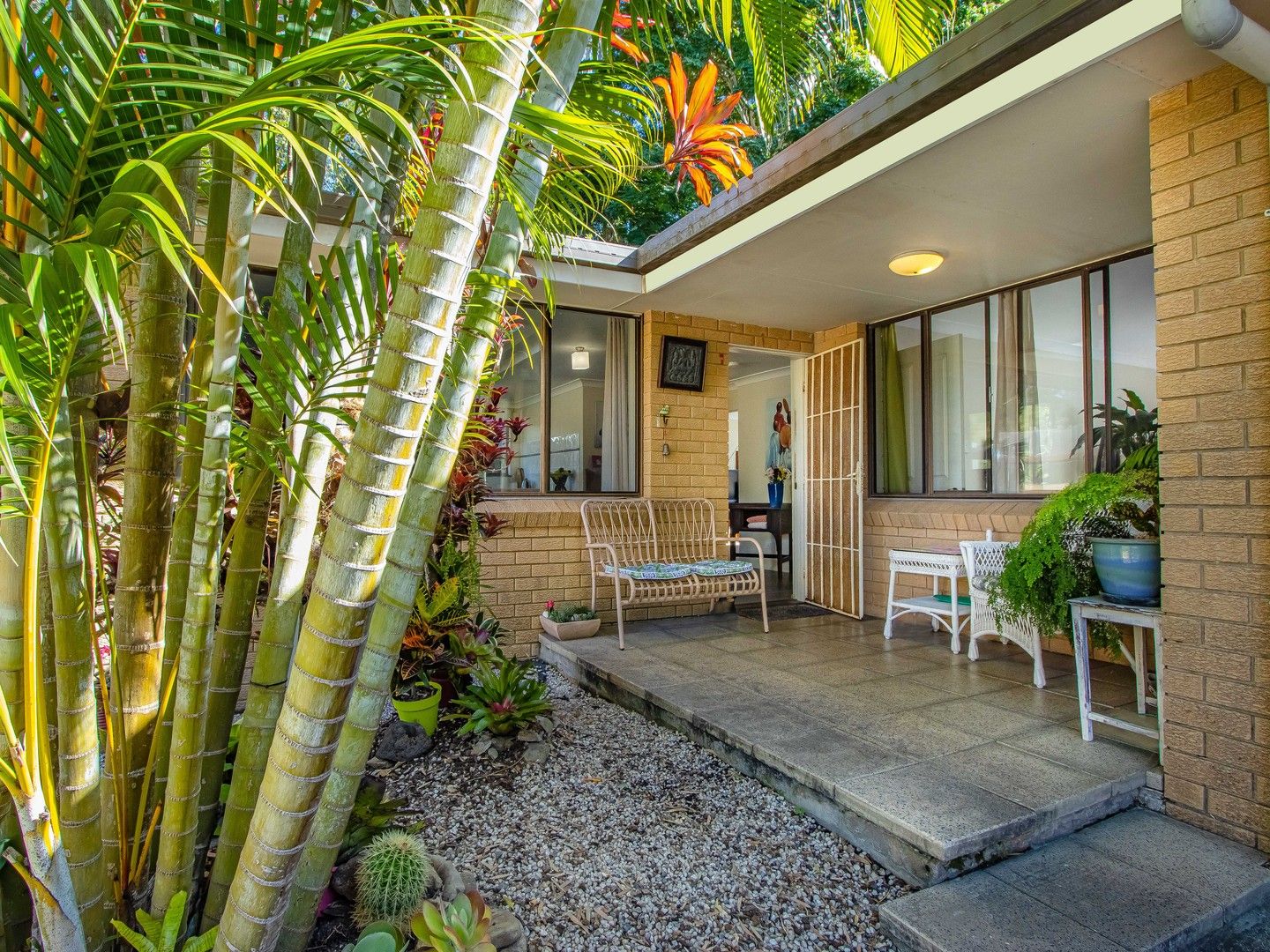 1/6 Boondoon Crescent, Ocean Shores NSW 2483 Domain