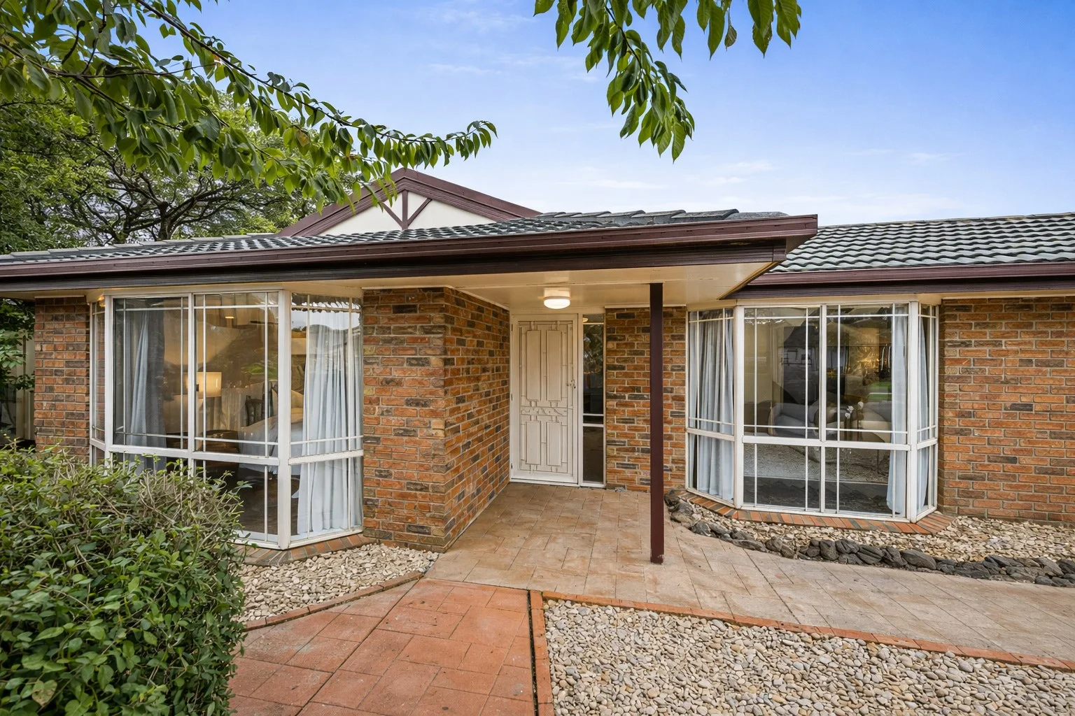 Additional image 2 of 1 Ferncroft Court, Berwick VIC 3806