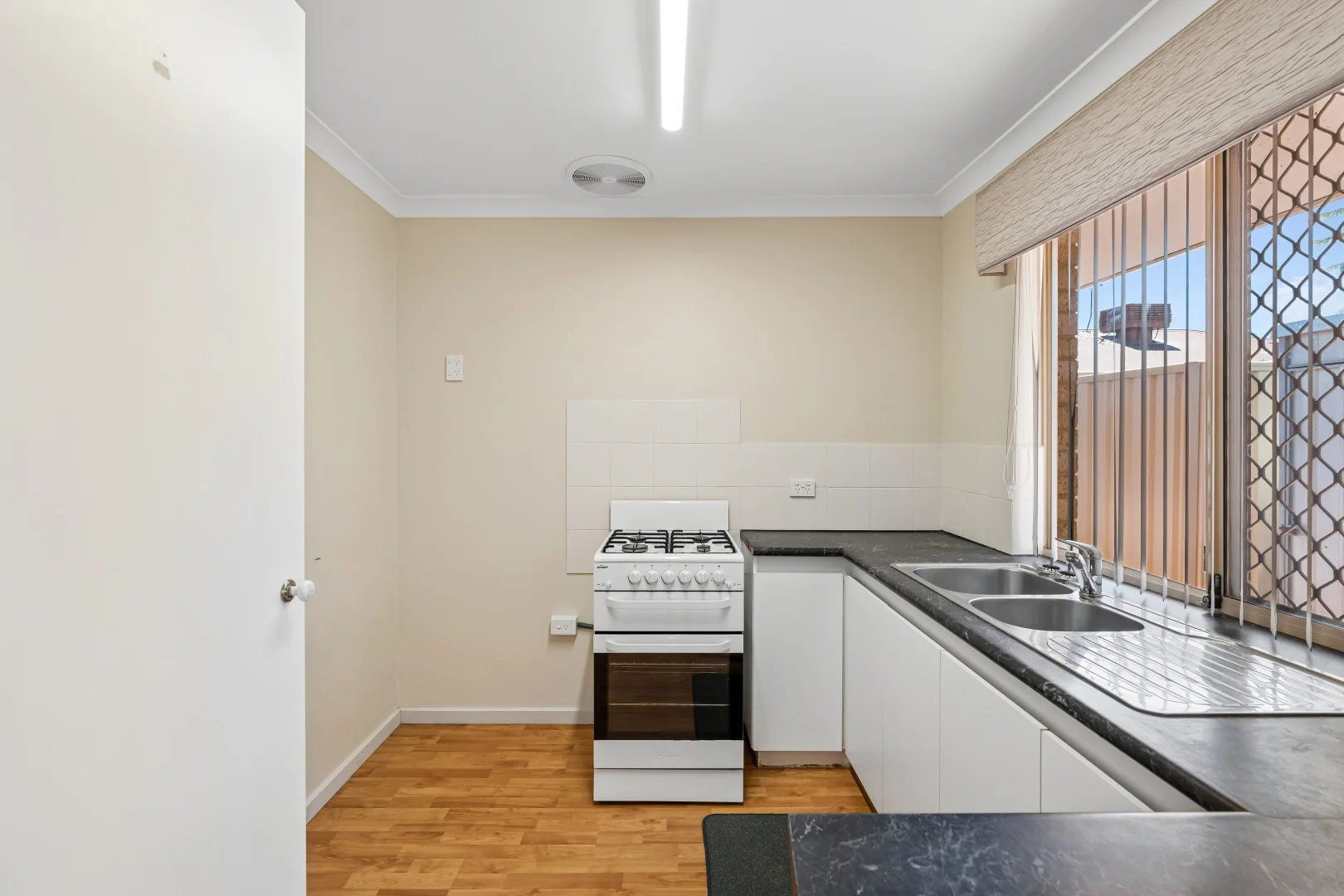 Additional image 7 of 25/312 Streich Avenue, Armadale WA 6112