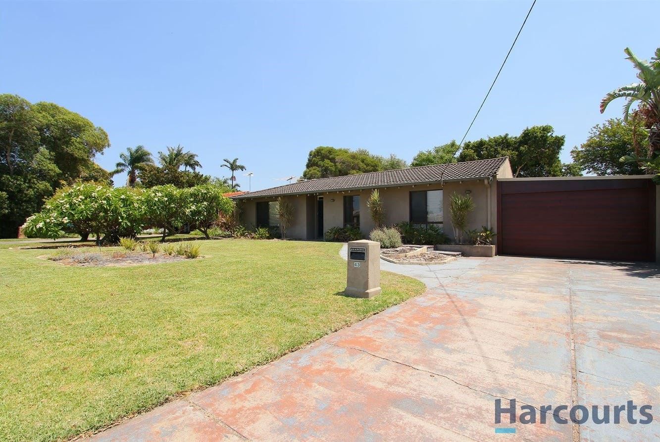 3 bedrooms House in 43 Keslake Way PARKWOOD WA, 6147