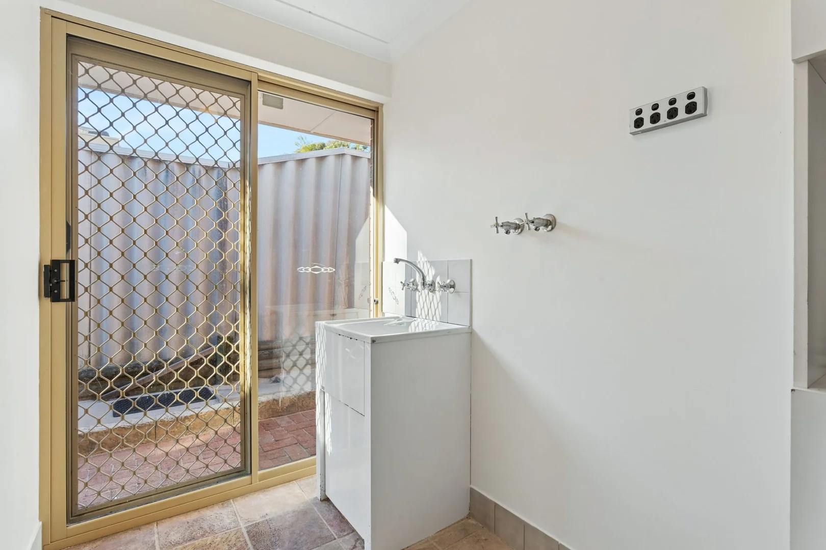 Additional image 18 of 2 Jabiru Rise, Ballajura WA 6066