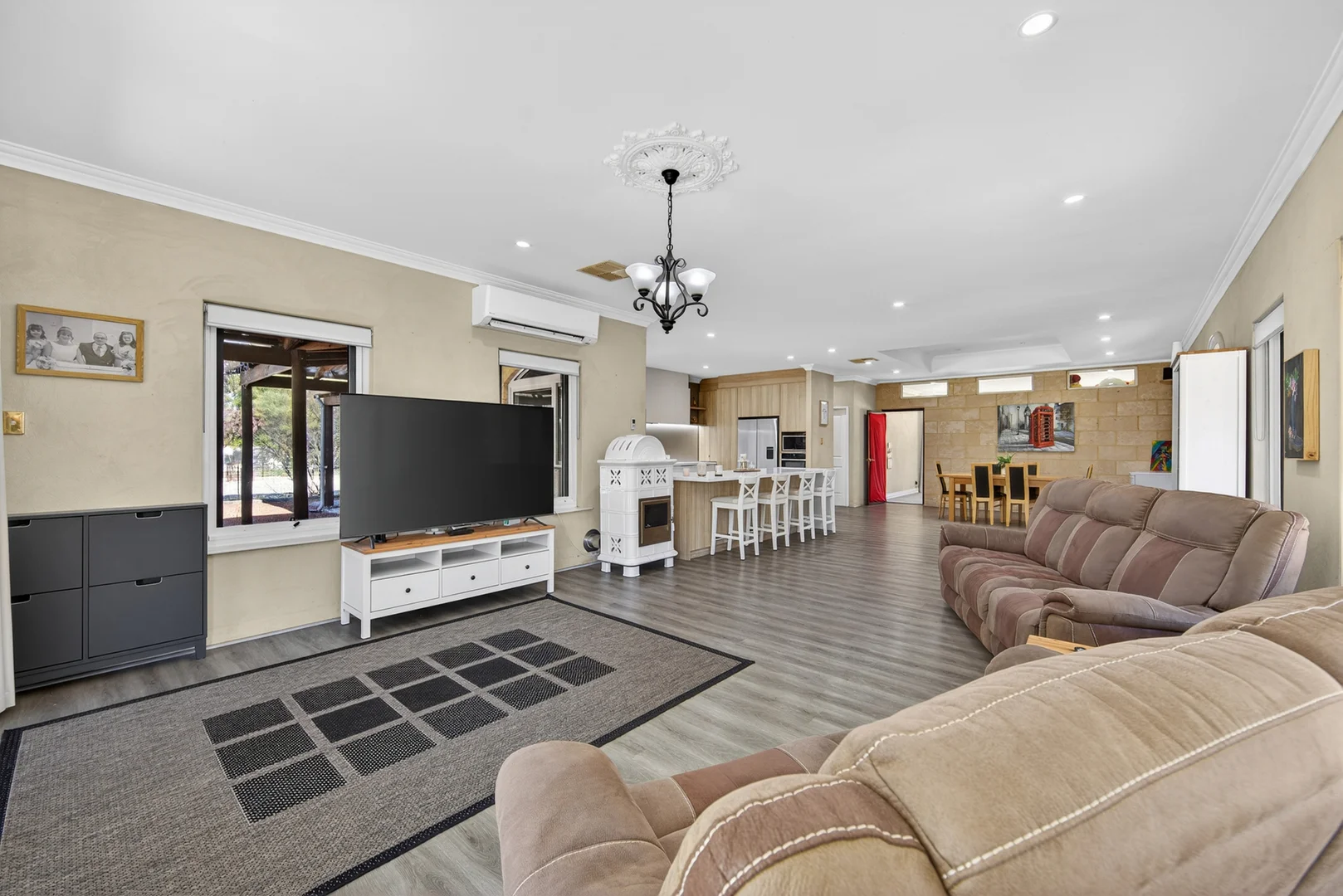 Additional image 8 of 181 Coogee Road, Mariginiup WA 6078