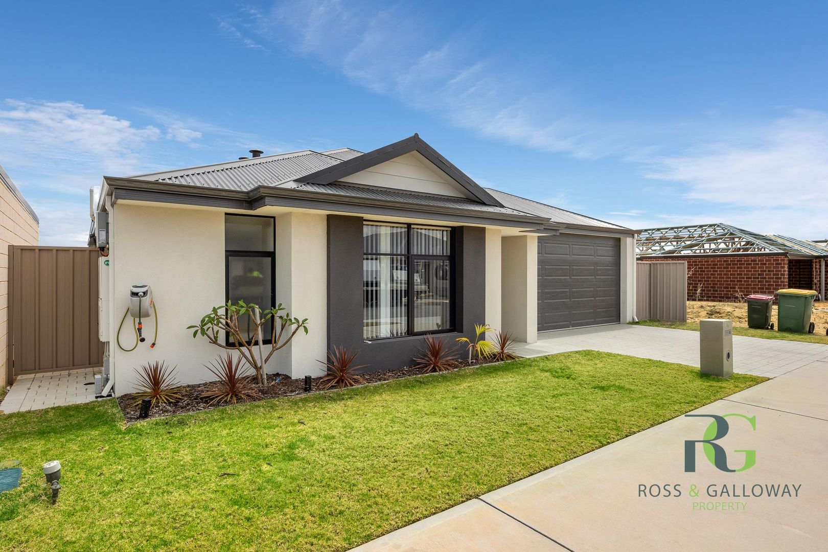 17 Daffodil Way, Karnup WA 6176, Image 2