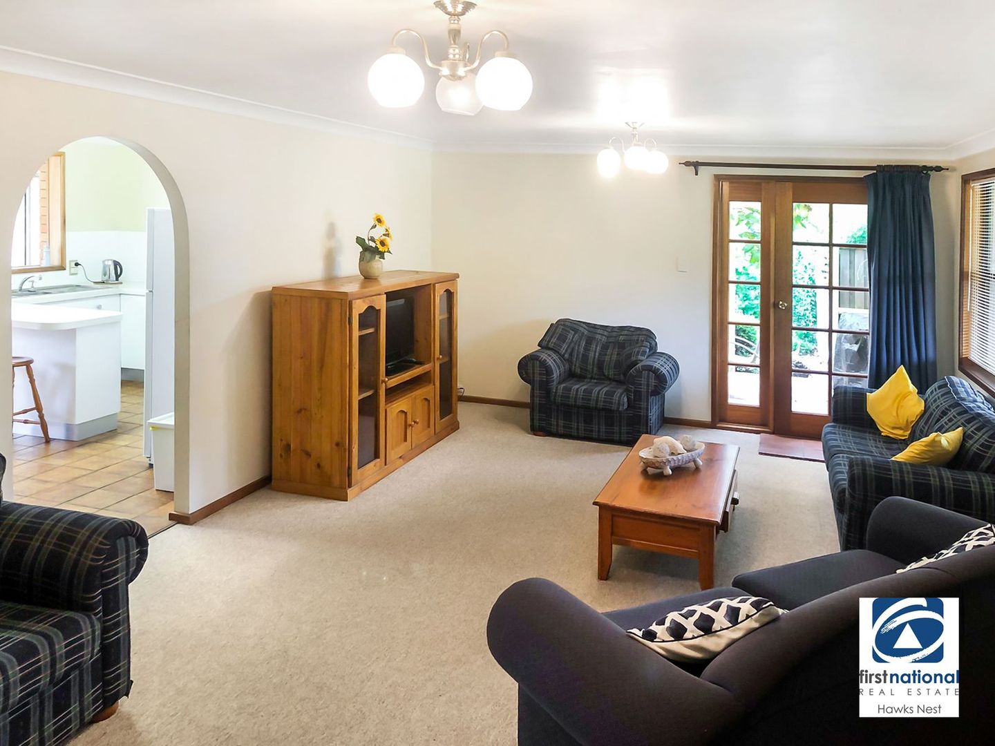 13 Kingfisher Avenue, Hawks Nest NSW 2324, Image 2