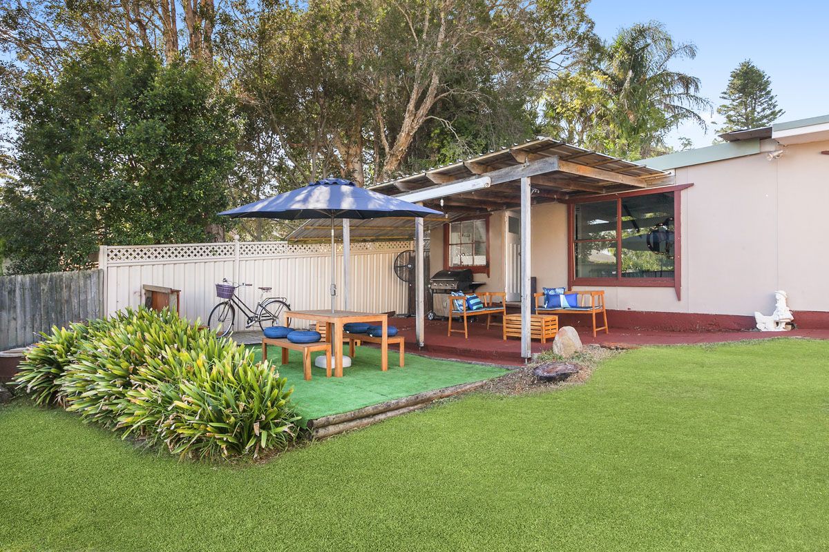 19 Blamey Avenue, Caringbah South NSW 2229, Image 1