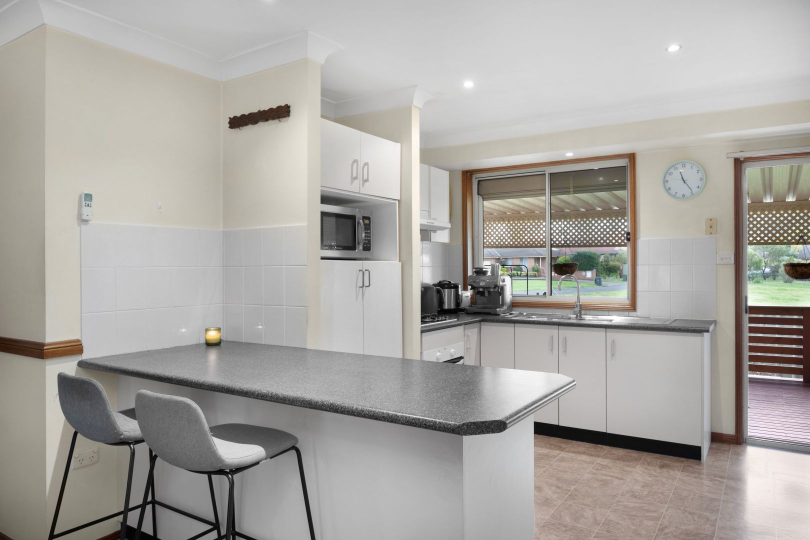 3/10 Azalea Place, Macquarie Fields NSW 2564, Image 2