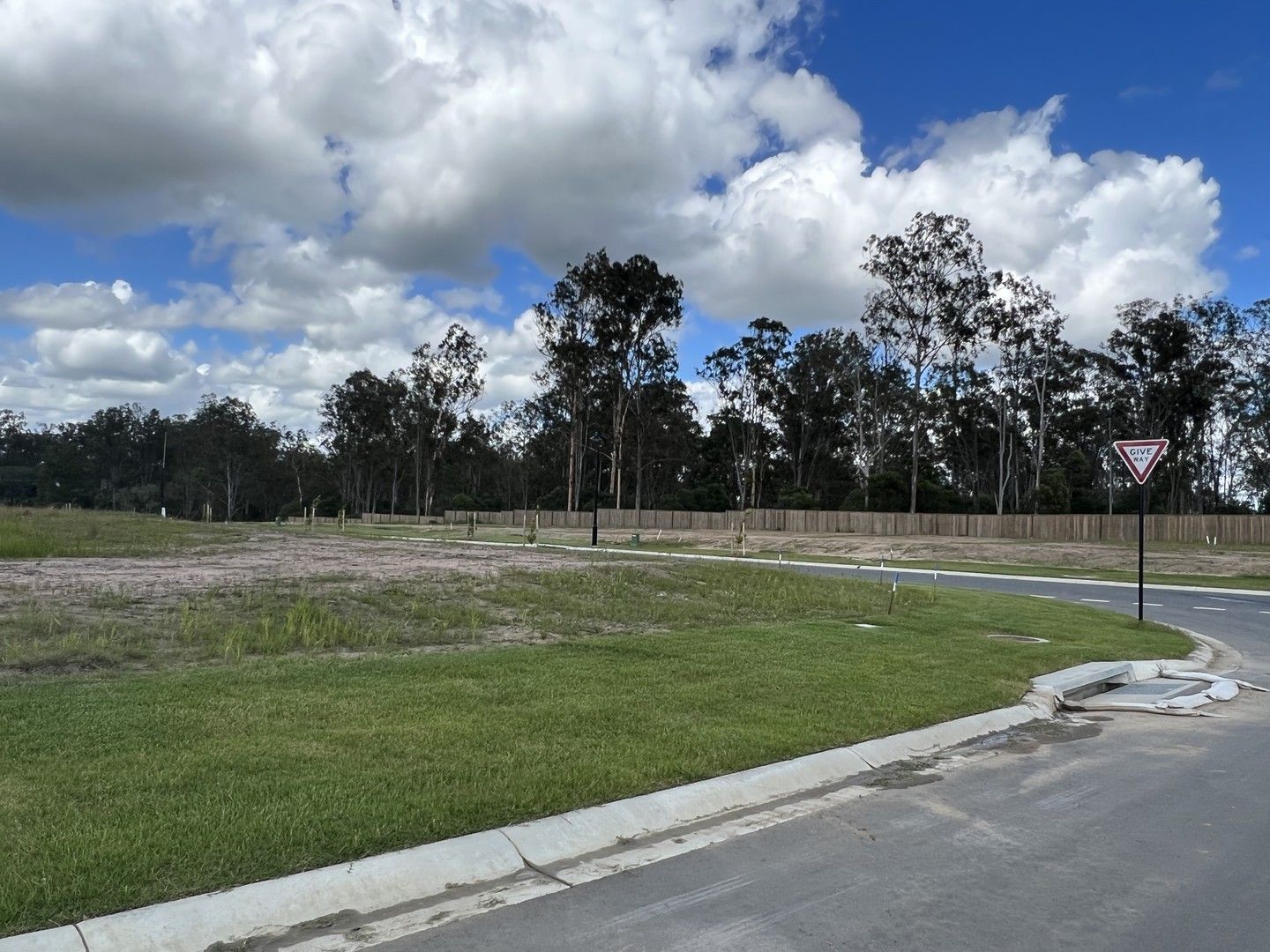 Vacant land in , JIMBOOMBA QLD, 4280