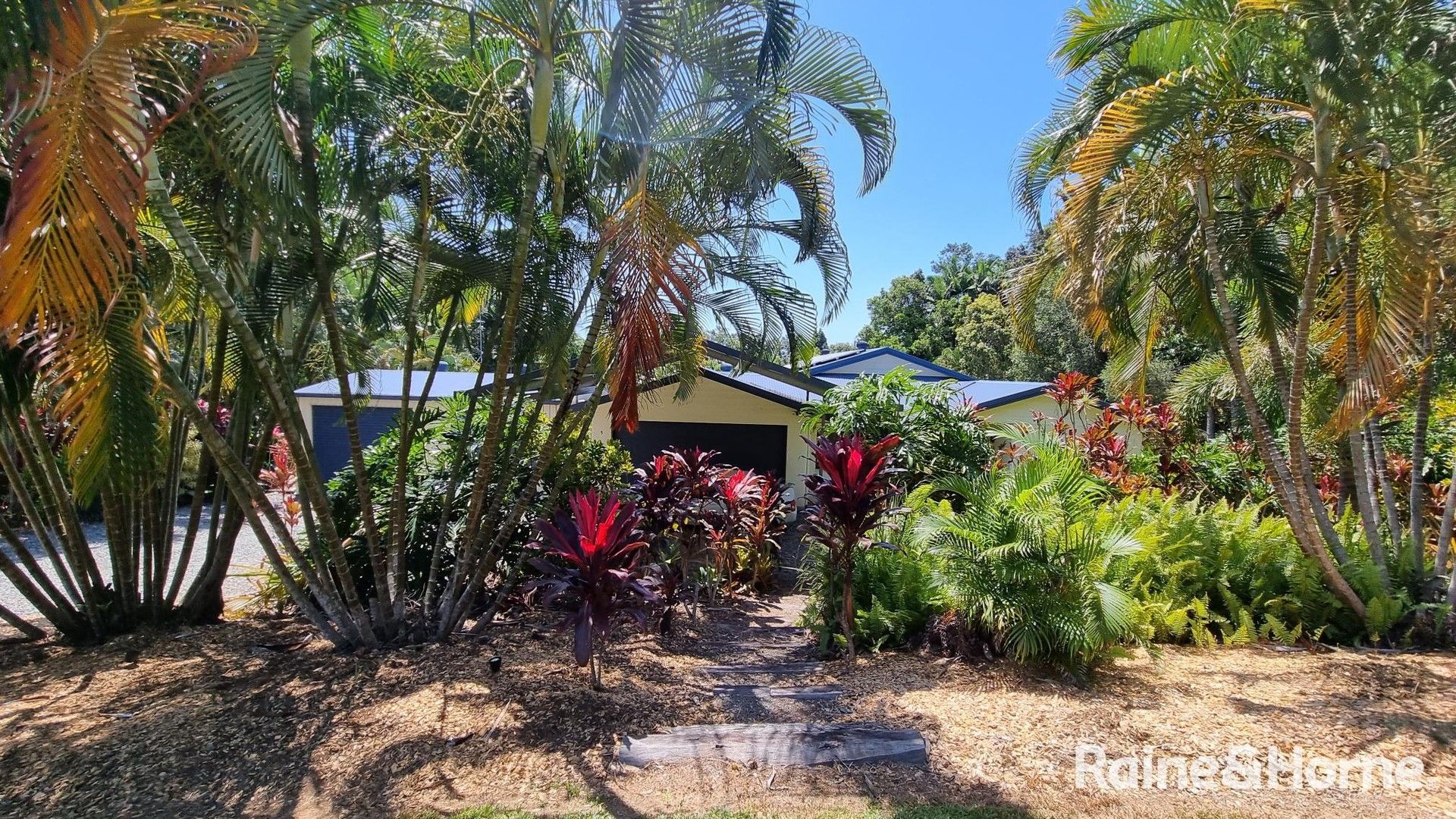 5-7 Jabeva Close, Miallo QLD 4873, Image 2