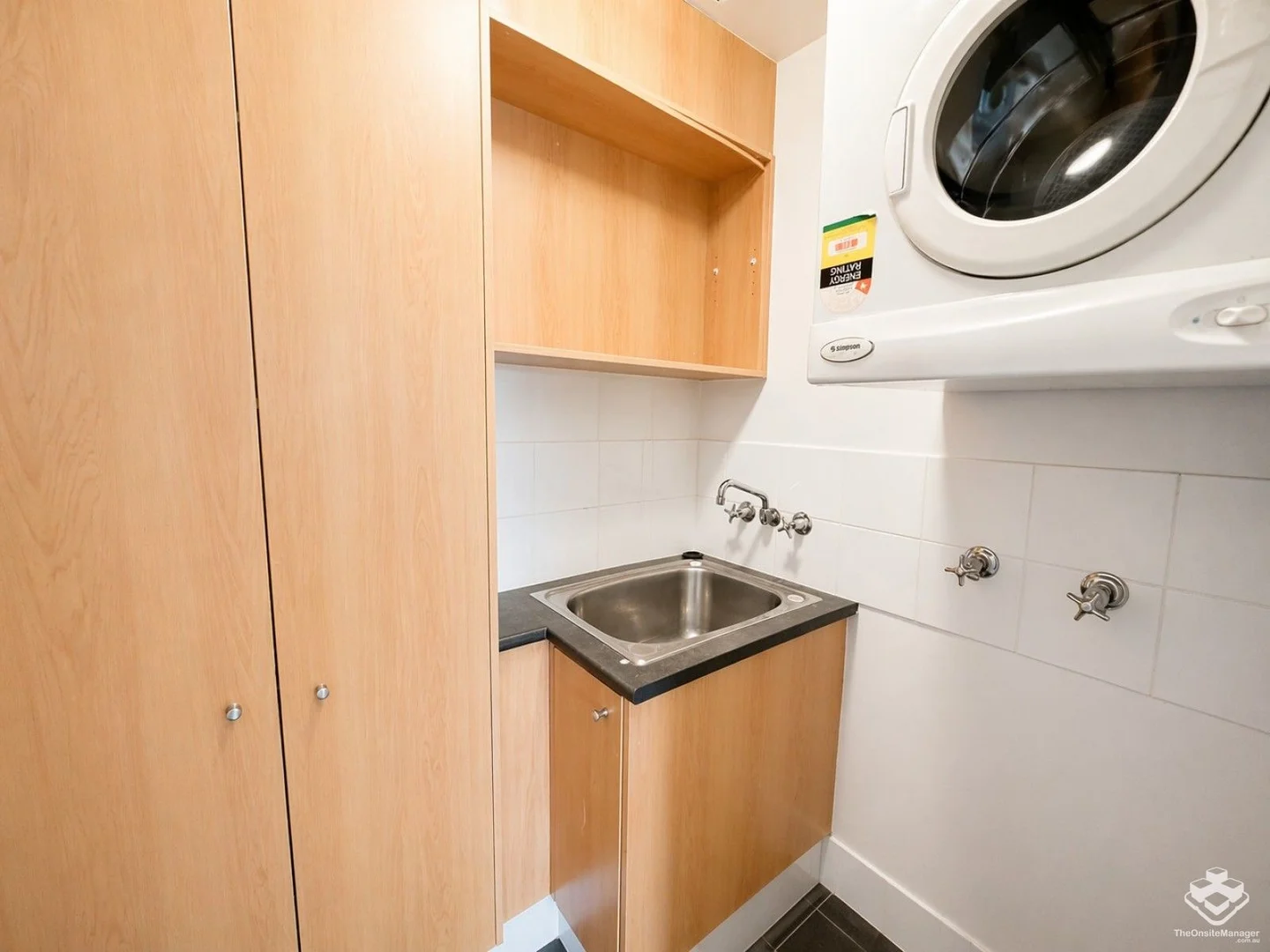 Additional image 16 of ID:21173907/326 Marine Parade, Labrador QLD 4215