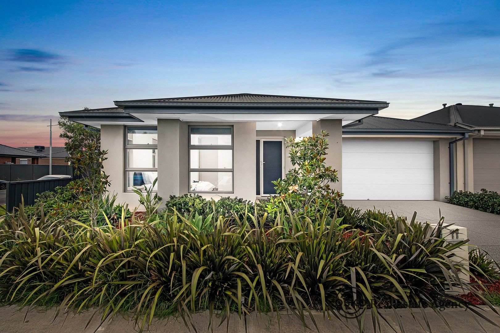 11 Abbeygate Drive, Werribee VIC 3030, Image 0