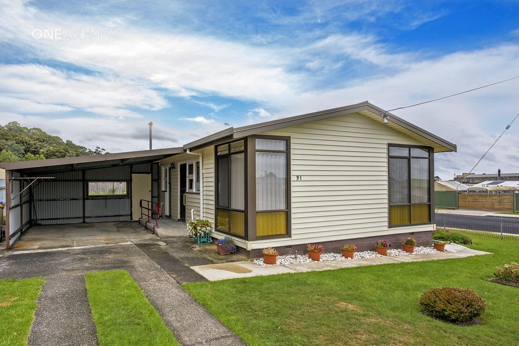 31 Lyons Street, Somerset TAS 7322, Image 1