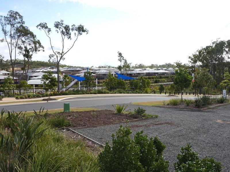 2 Tulipwood Circuit, Boyne Island QLD 4680, Image 2