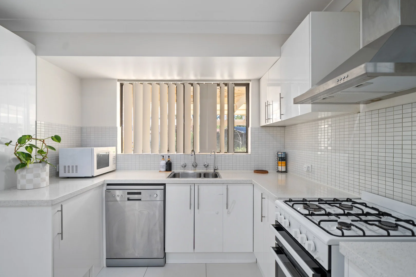 Additional image 8 of 20 Camden Ct, Thornlie WA 6108