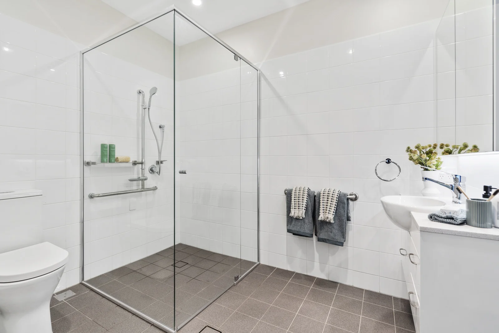 Additional image 7 of 2030/100 Swansea Circuit, Redland Bay QLD 4165