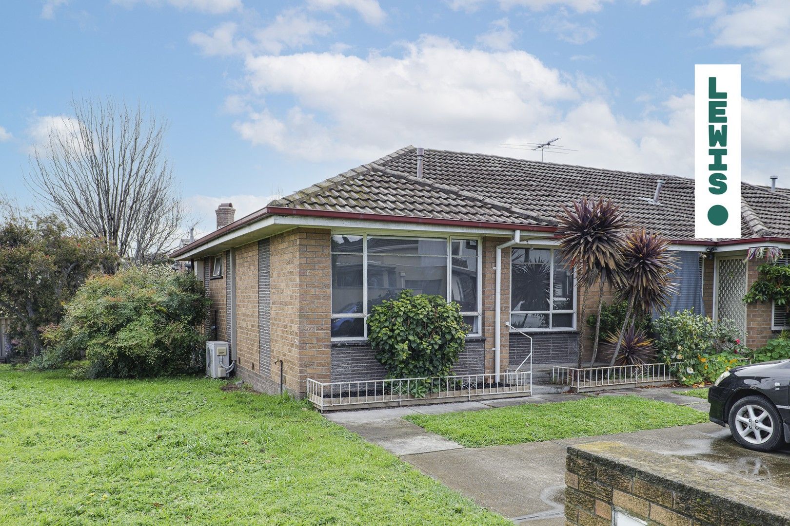 2 bedrooms Apartment / Unit / Flat in 1/290 Reynard Street COBURG VIC, 3058