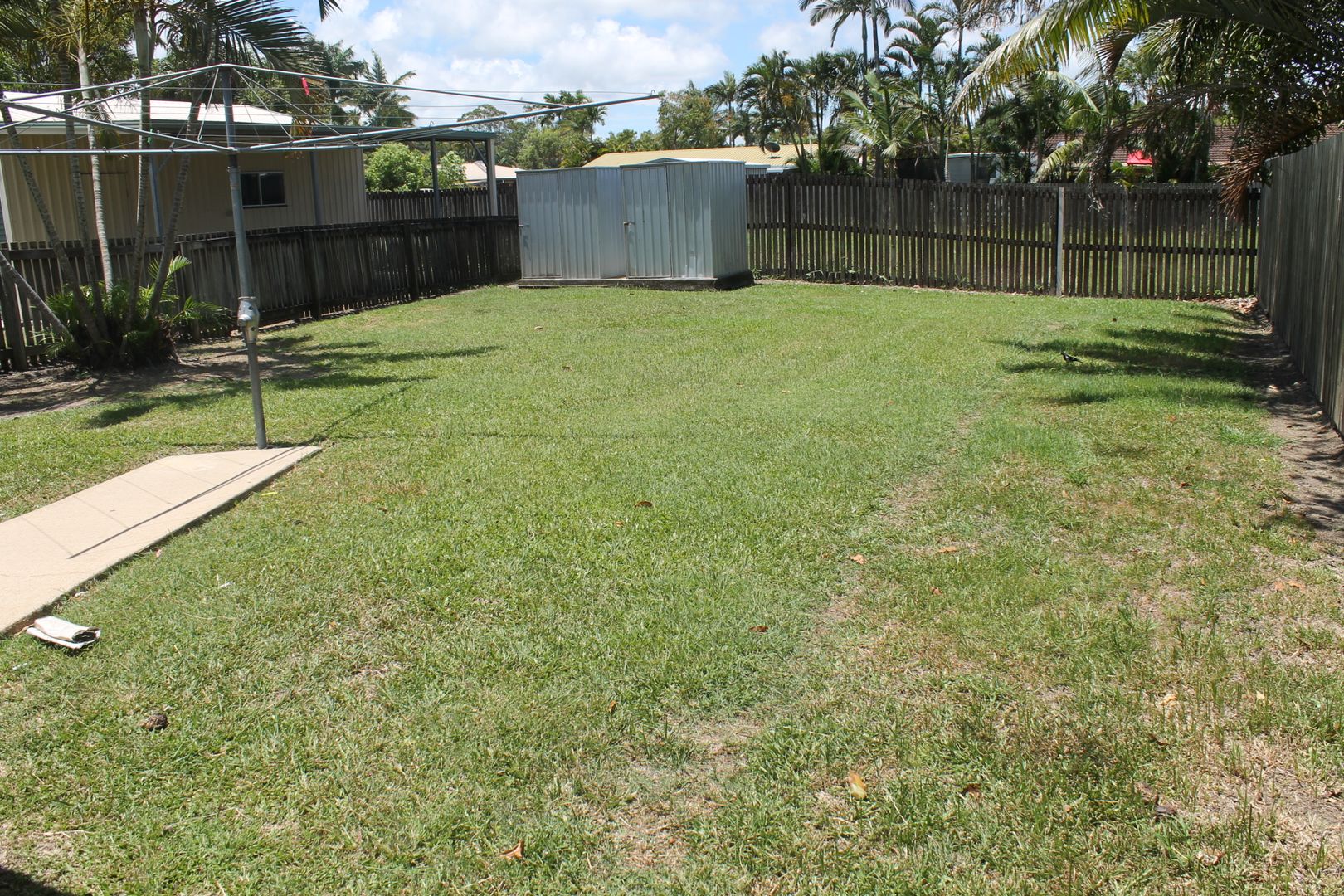 U1, 10 Loudon Street, Mount Pleasant QLD 4740, Image 2